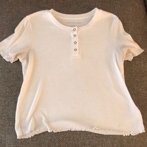 AE white button top